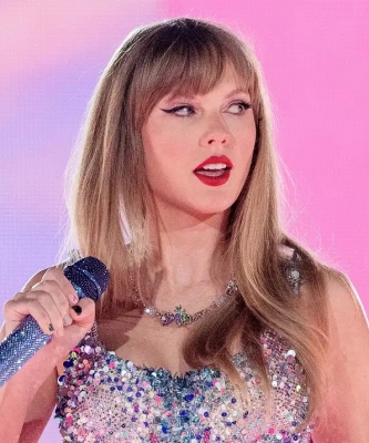 Midnight Rain: Despite downpour, Taylor Swift doesn’t let Nashville down